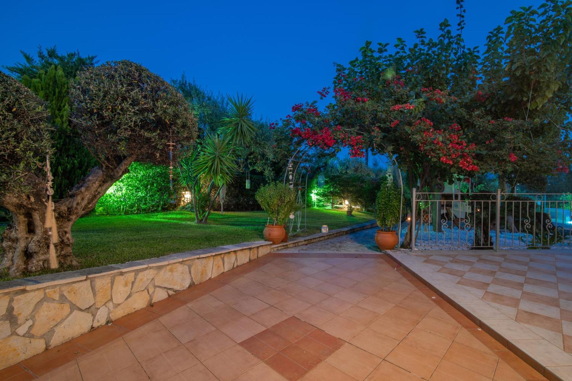 Fagias Villa Vrisi מראה חיצוני תמונה