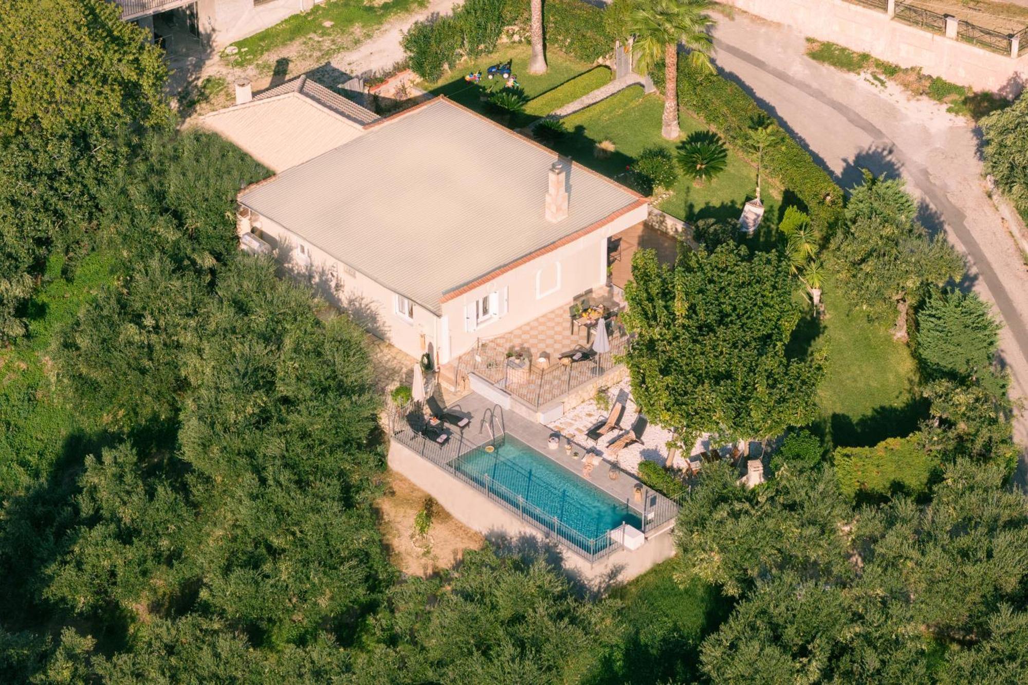 Fagias Villa Vrisi מראה חיצוני תמונה